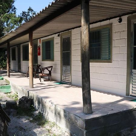 Hotel Nosso Chale Na Ilha Cananéia Exterior foto
